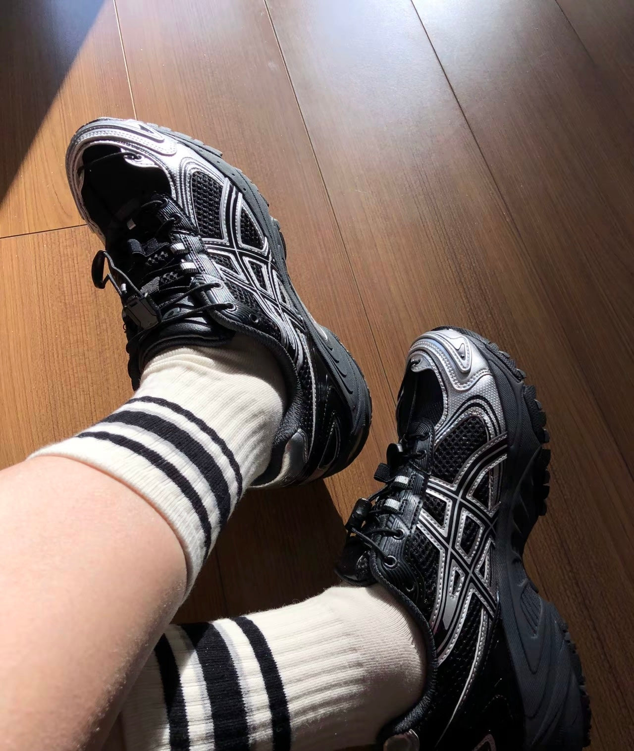 Asics Gel-Kahana TR V4 炭黑 (1203A497-001)