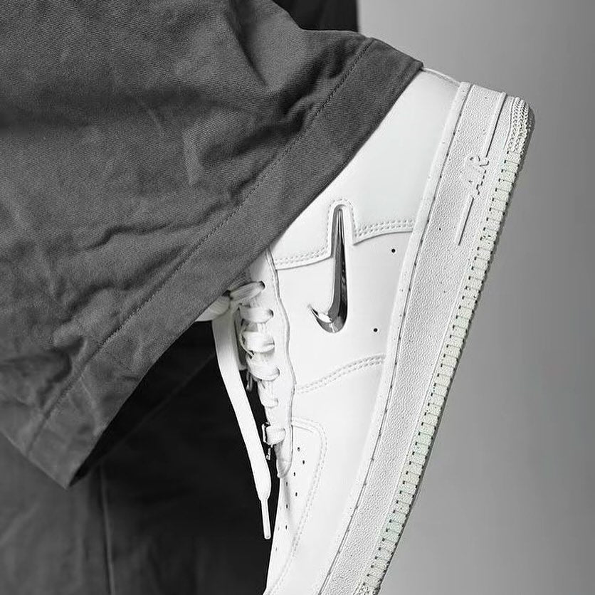 Nike Air Force 1 ‘07 Next Nature 金屬勾 米白薄荷 (FN8540-100)