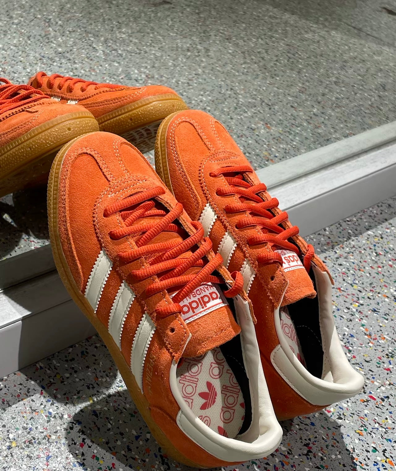 Adidas Originals Spezial 紅白 (IG6191)