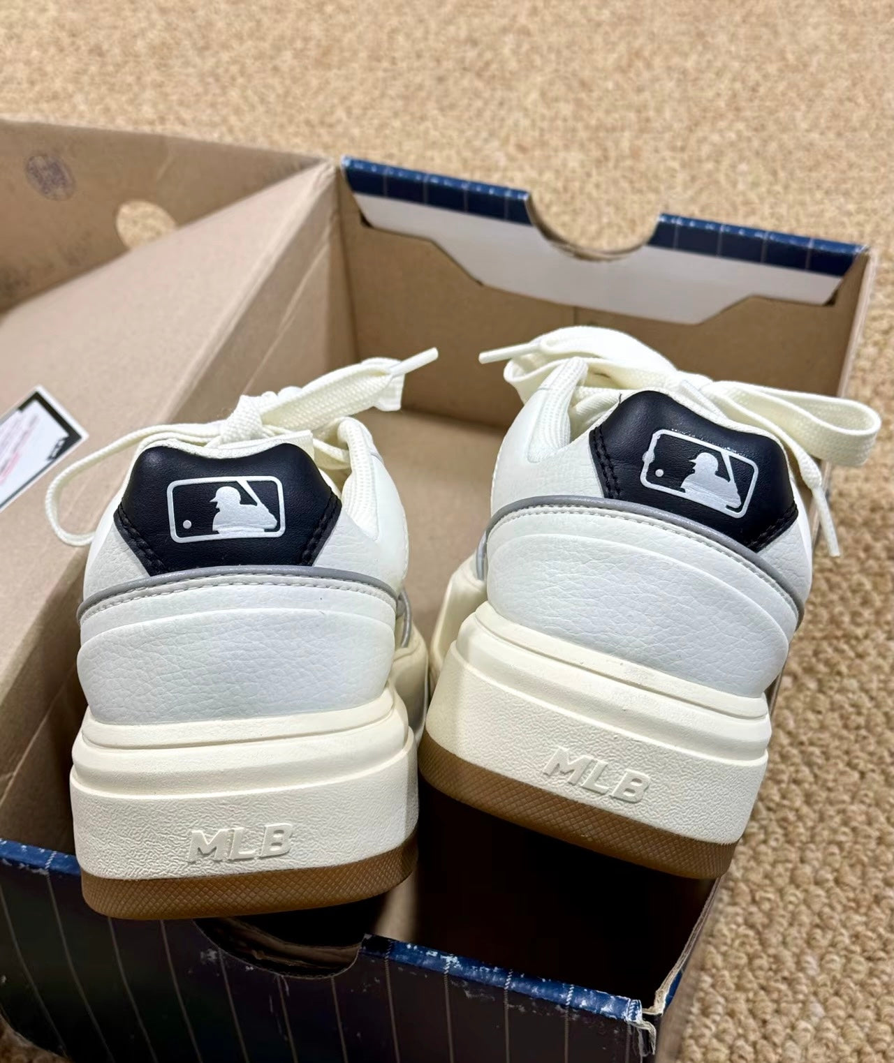 MLB Chunky Liner 象牙白 (3ASXCA12N-50IVS)