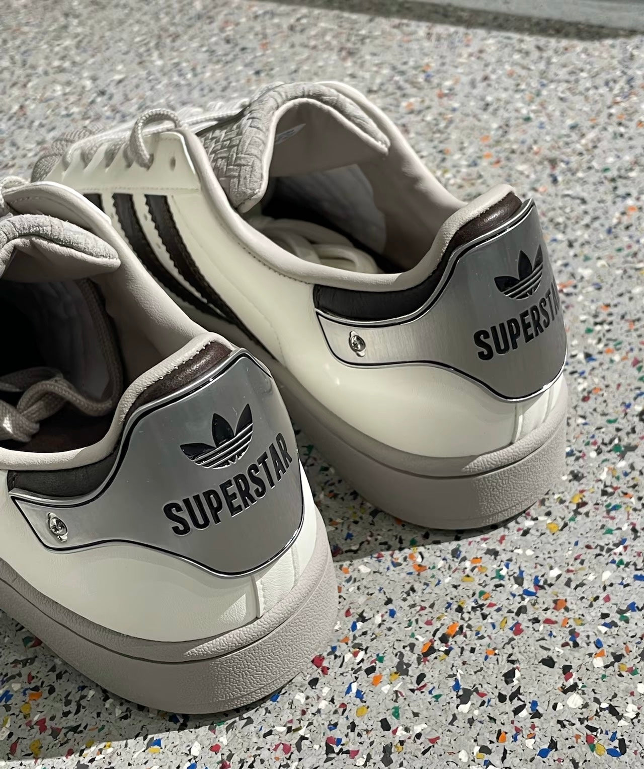 Adidas Originals Superstar 白棕 (JQ6250)