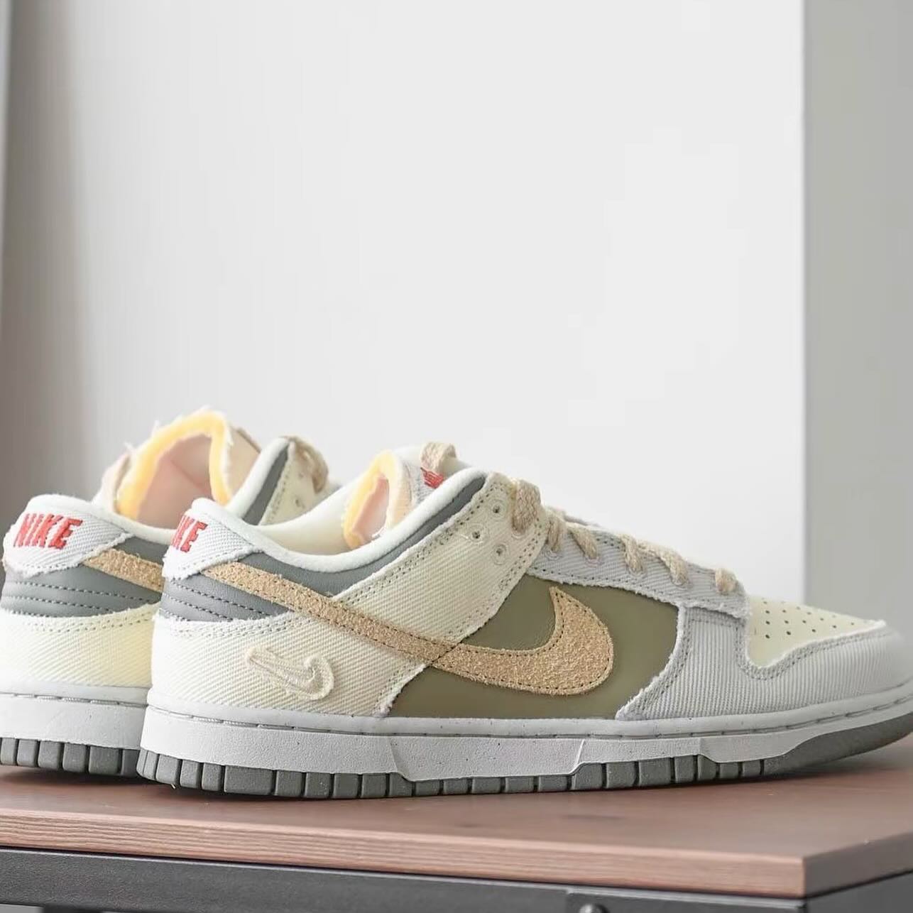 Nike Dunk Low - Light Bone Dark Stucco (FZ4341-100)