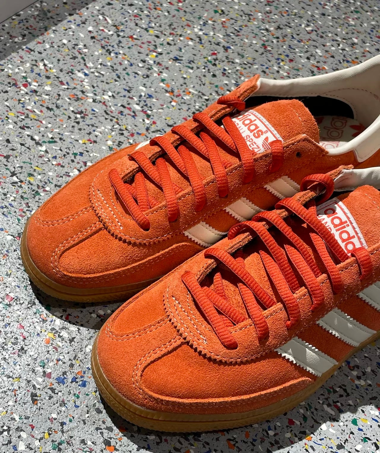 Adidas Originals Spezial 紅白 (IG6191)