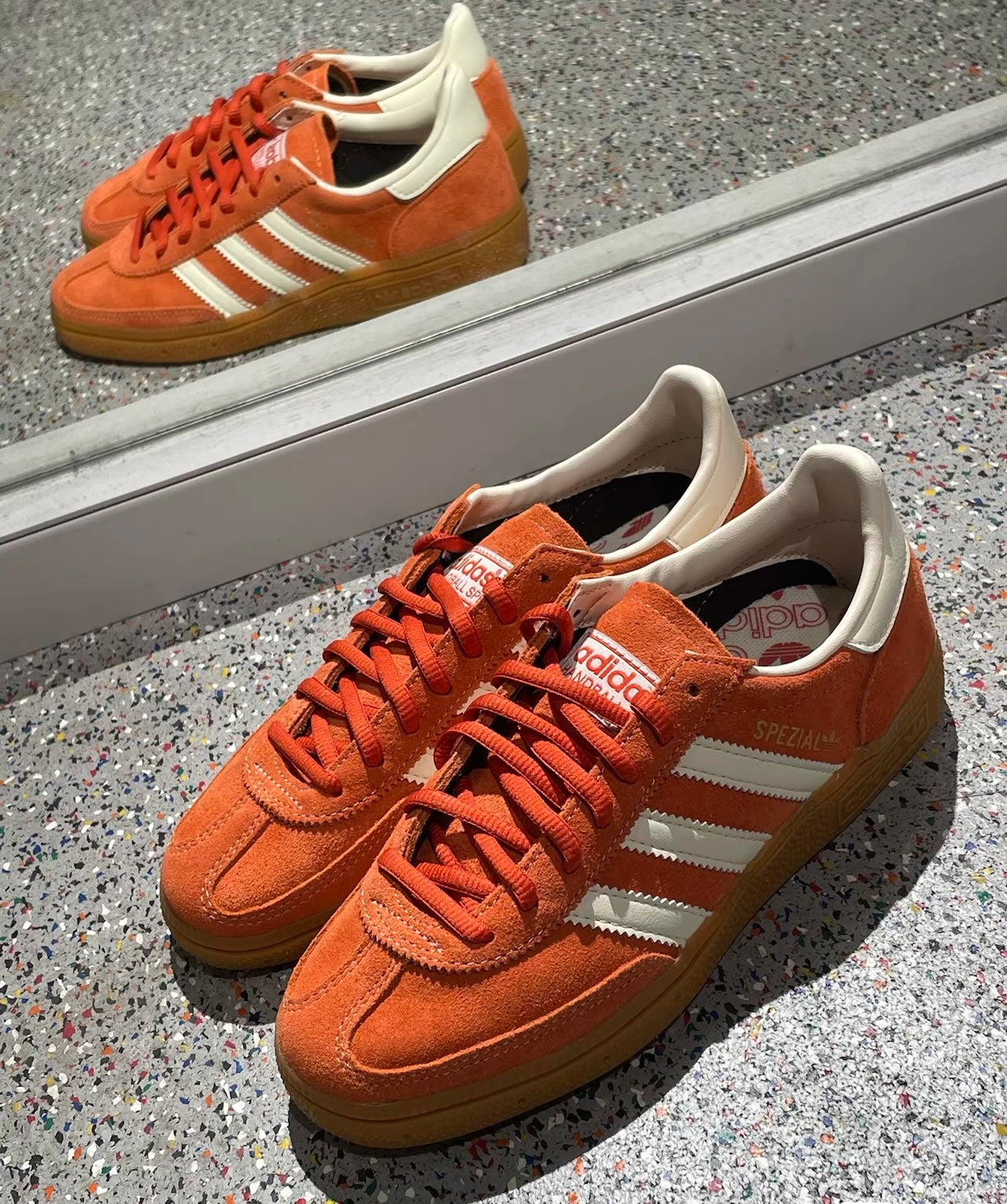 Adidas Originals Spezial 紅白 (IG6191)