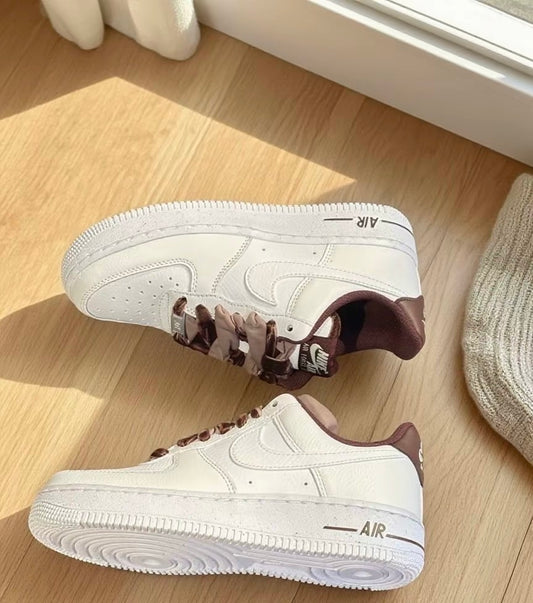 Nike Air Force Vintage 酒紅 (HV4403-600)