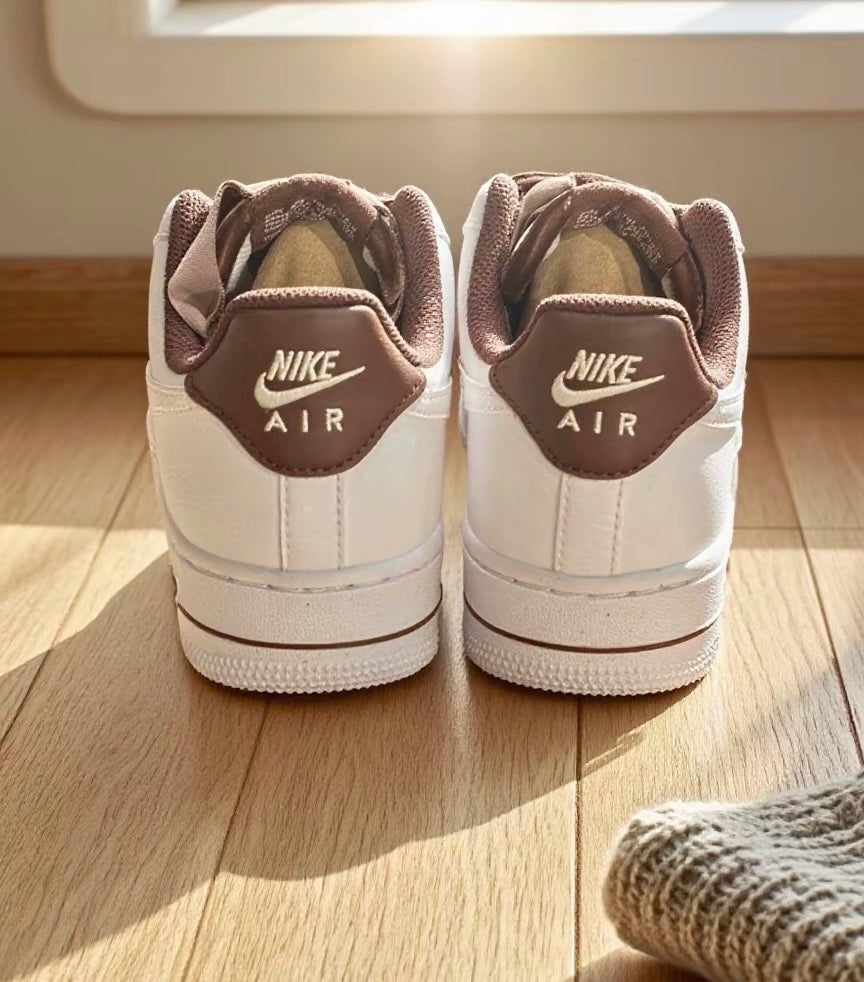Nike Air Force Vintage 酒紅 (HV4403-600)