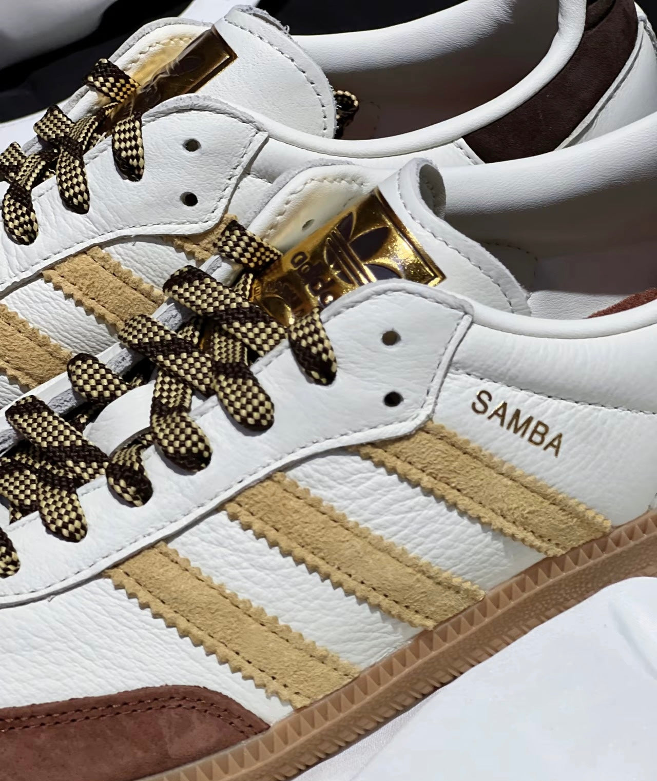 (秋季優惠) Adidas Originals Samba OG 白棕紅 (KI8887)