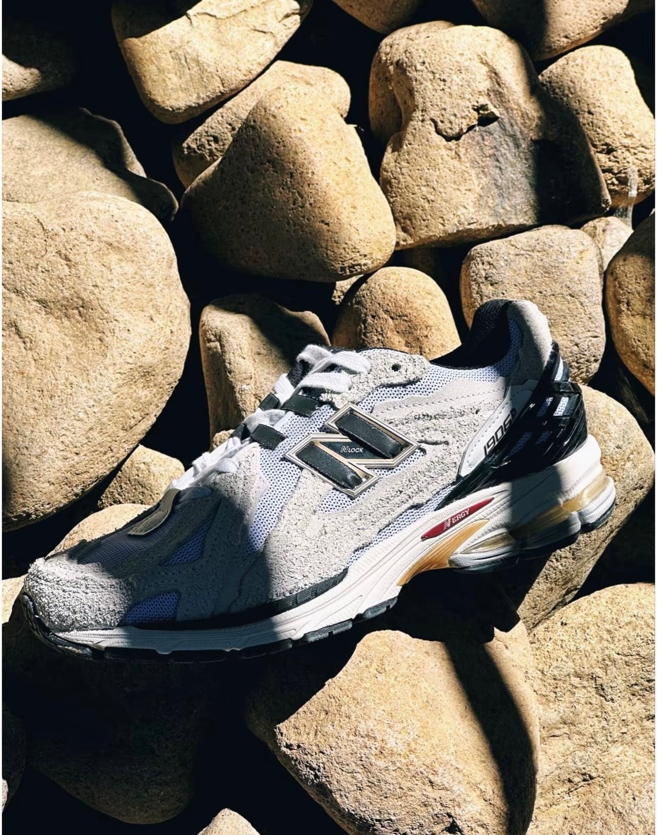 (秋季優惠) New Balance 1906R 淺灰 (M1906DC)