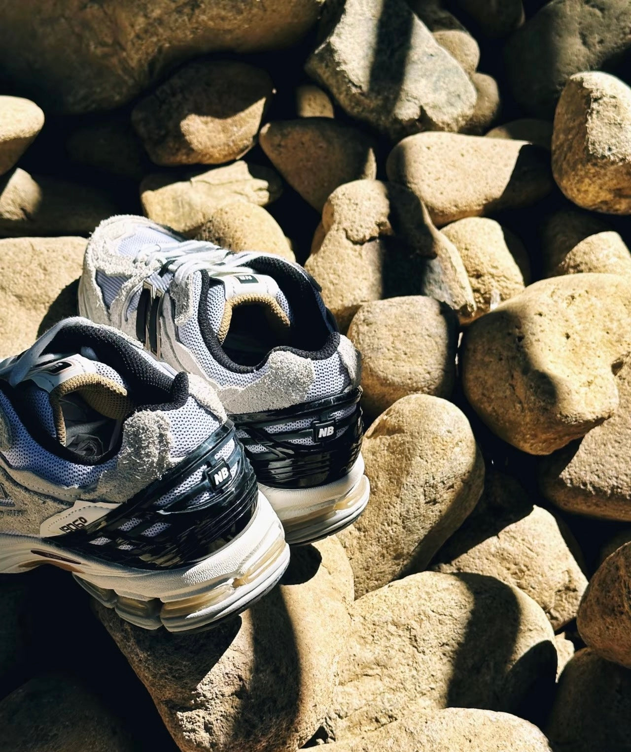 (秋季優惠) New Balance 1906R 淺灰 (M1906DC)