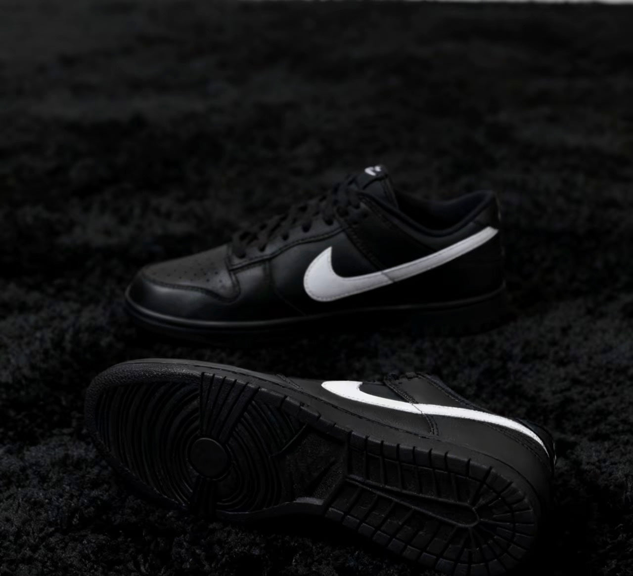 Nike Dunk Low 黑色 (IO7606-010)