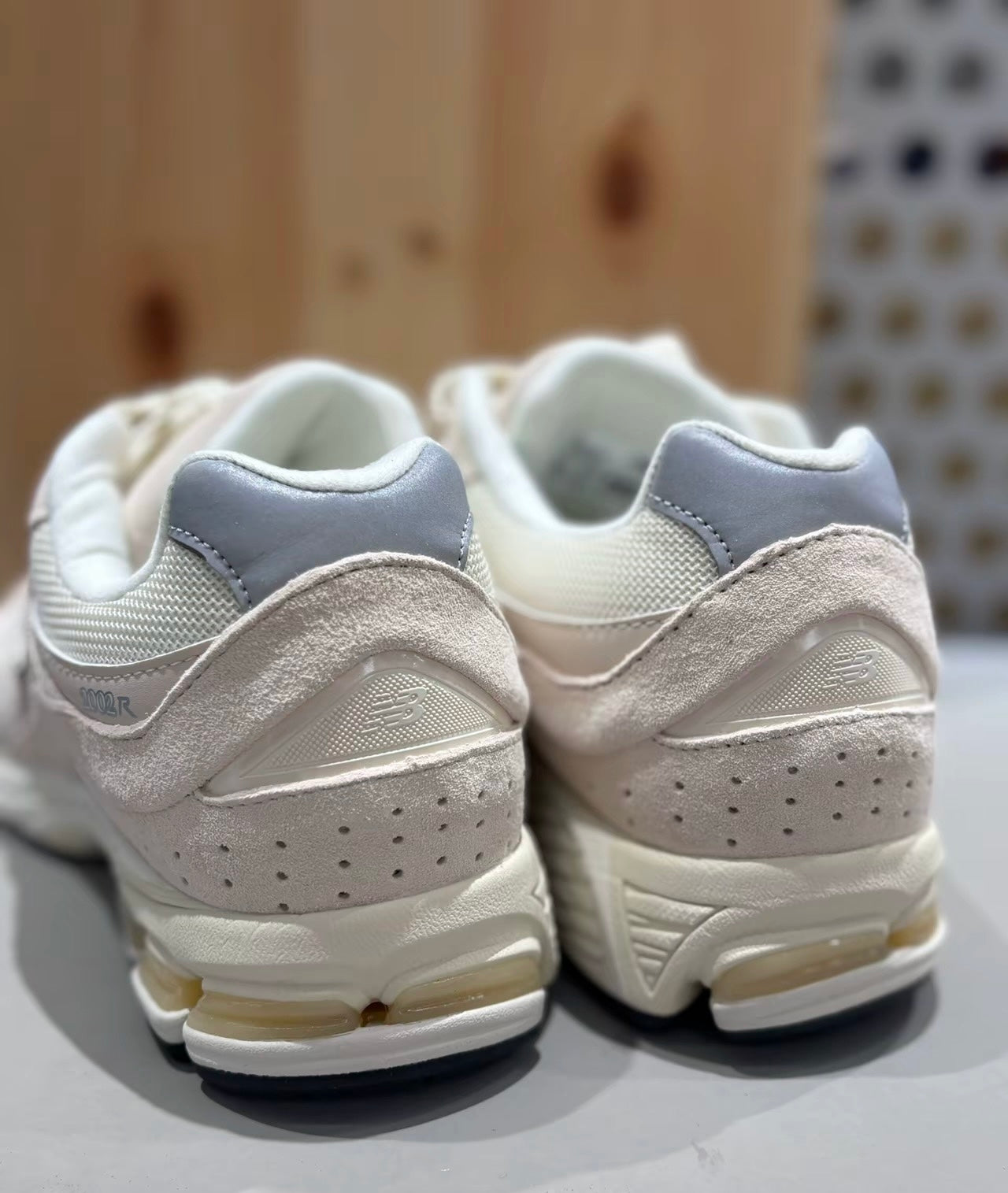 New Balance 2002R Calm Taupe (M2002RCC)