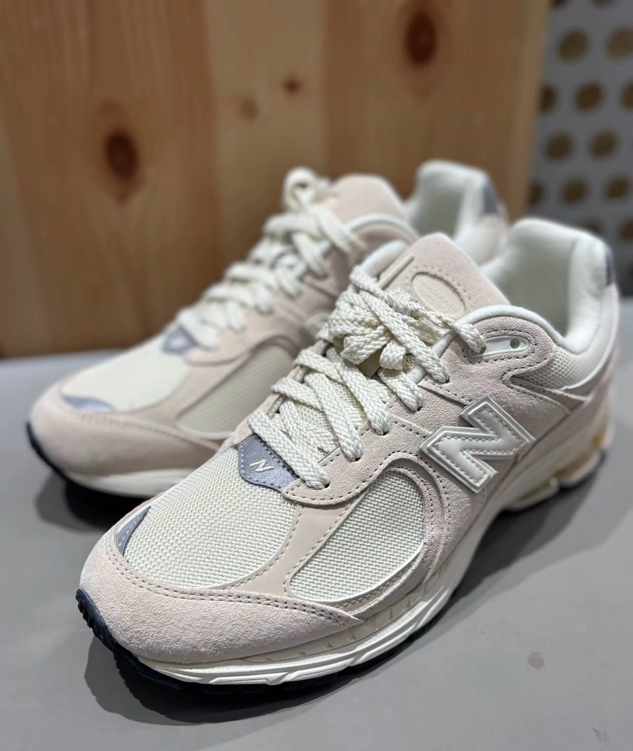 New Balance 2002R Calm Taupe (M2002RCC)