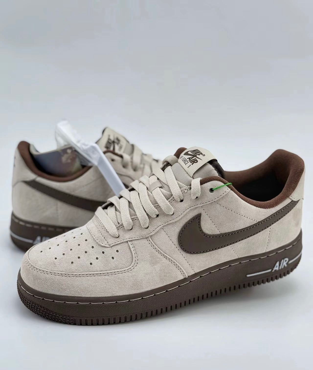 Nike Air Force Light Orewood (HQ3485-104)