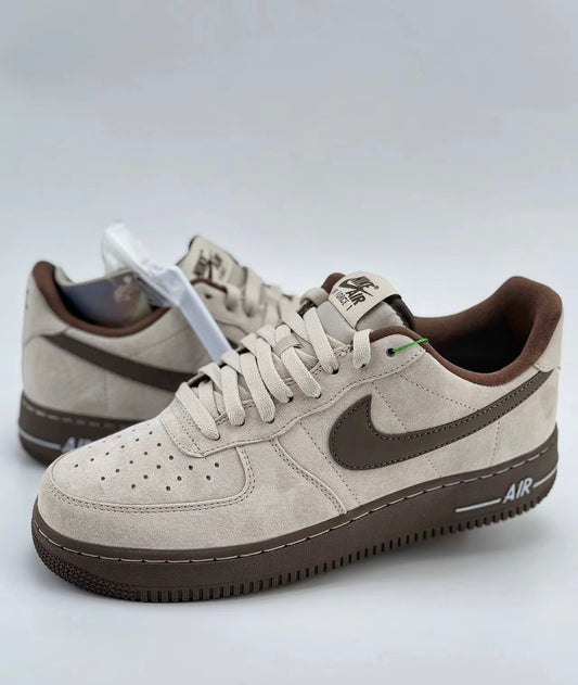 Nike Air Force Light Orewood (HQ3485-104)