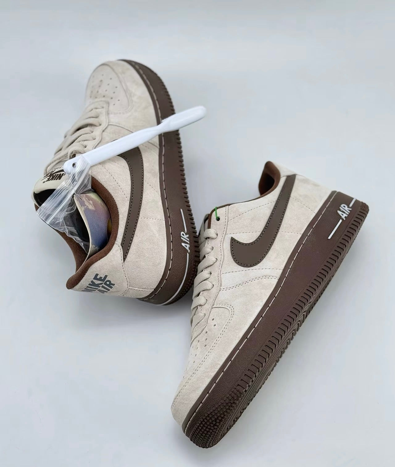 Nike Air Force Light Orewood (HQ3485-104)