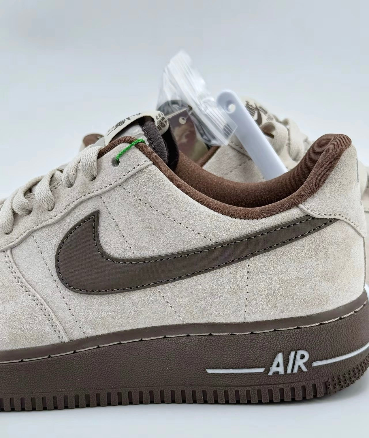 Nike Air Force Light Orewood (HQ3485-104)
