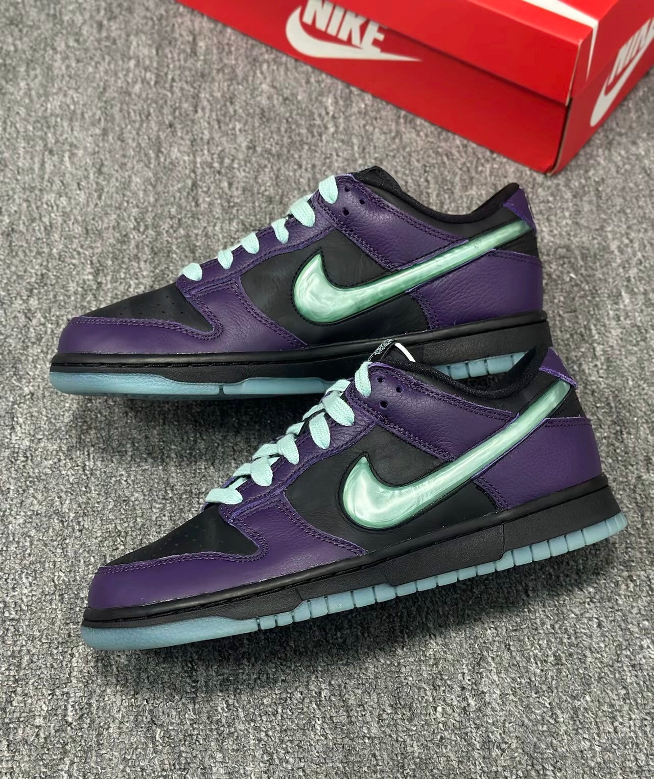 Nike Dunk Low Retro Limited Wizard (IB2267-001)