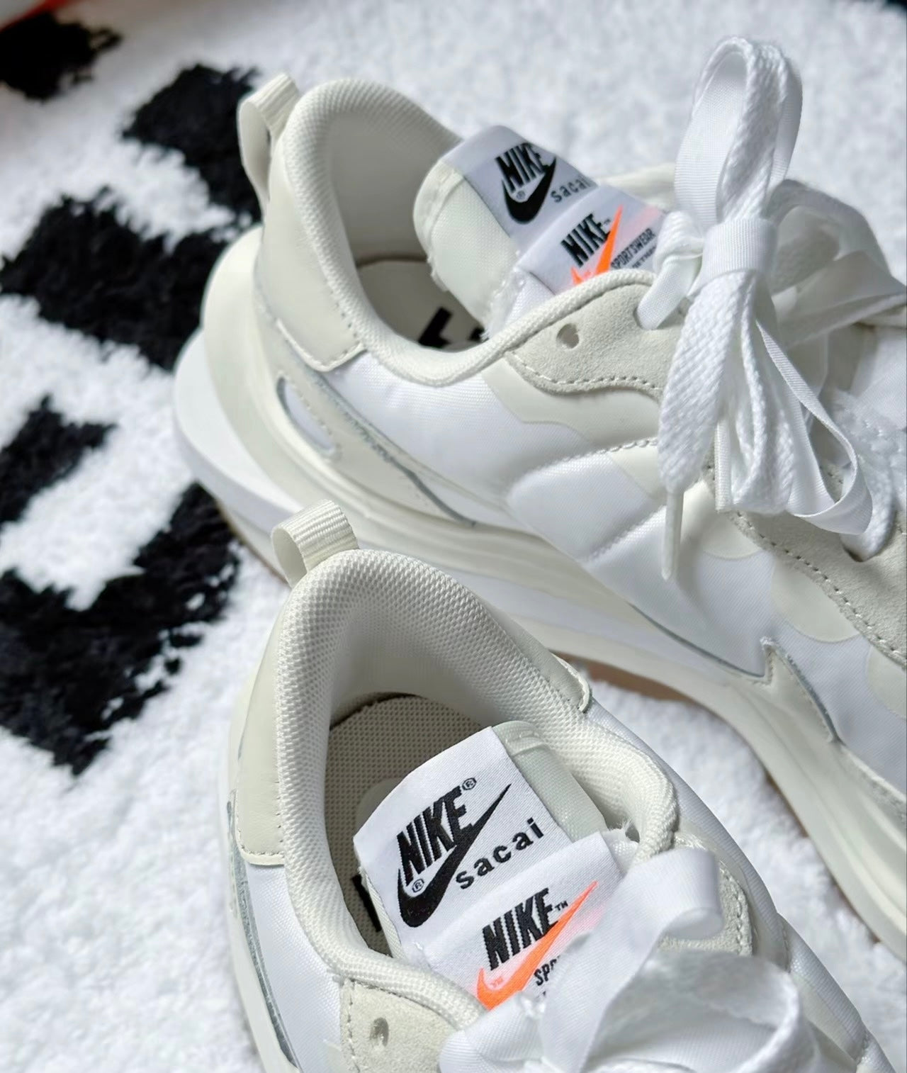 Nike Sacai VaporWaffle White And Gum 米白 (DD1875-100)
