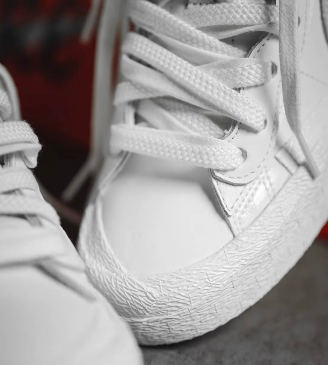 Nike Sacai Blazer White Patent Leather 白色 (DM6443-100)