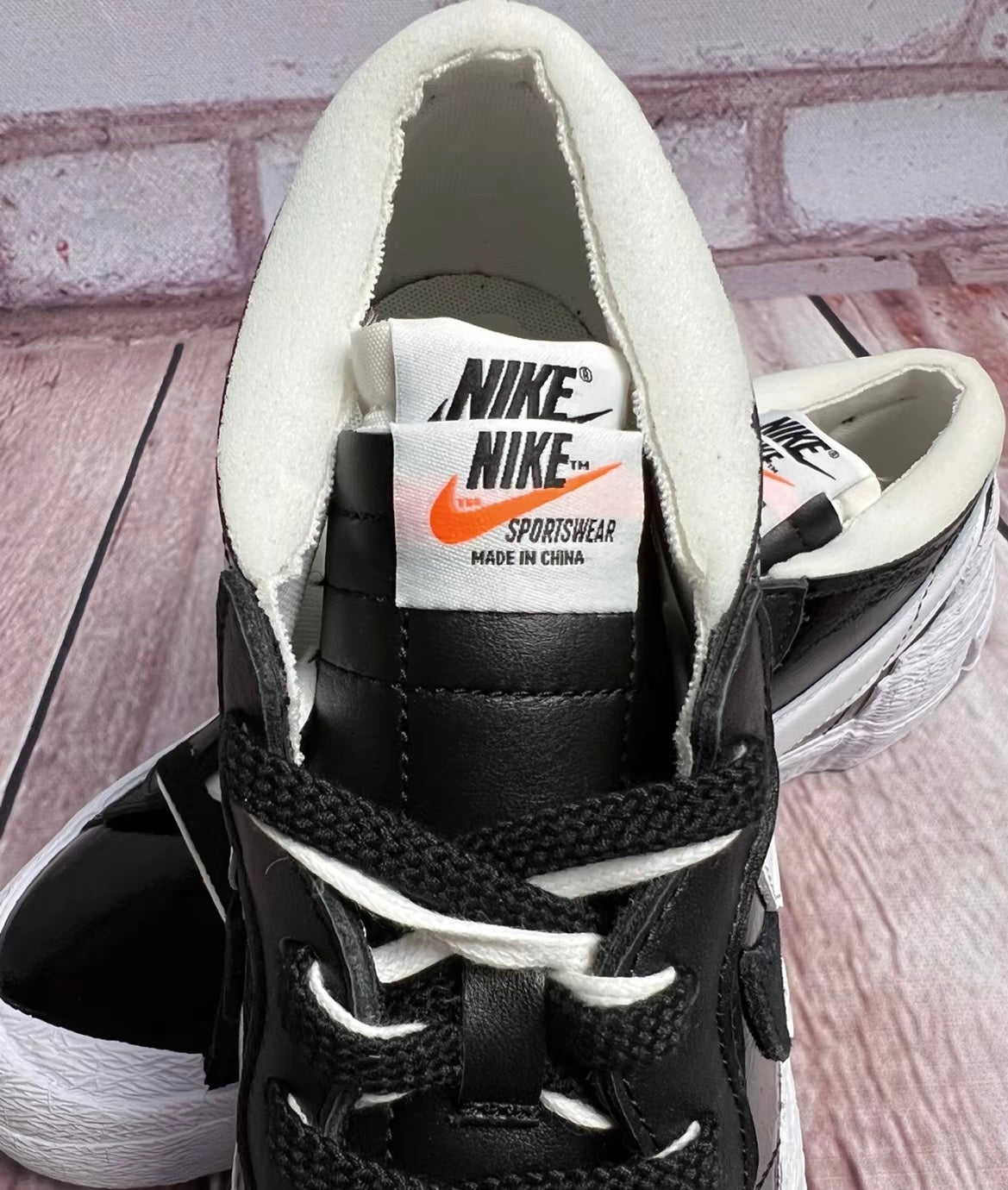 Nike Sacai Blazer Black Patent Leather 黑白 (DM6443-001)