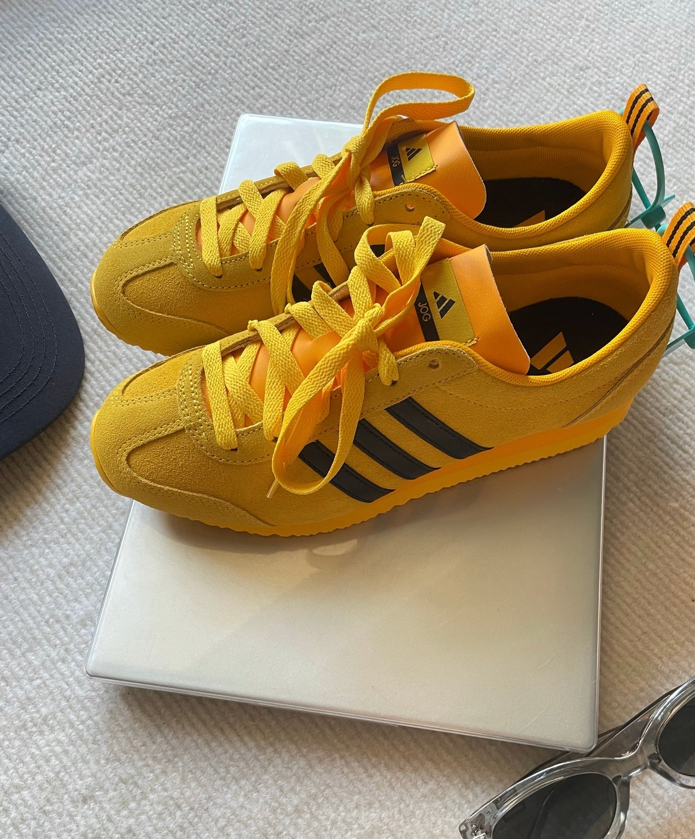 Adidas VS JOG 2.0 黃色 (JS1122)