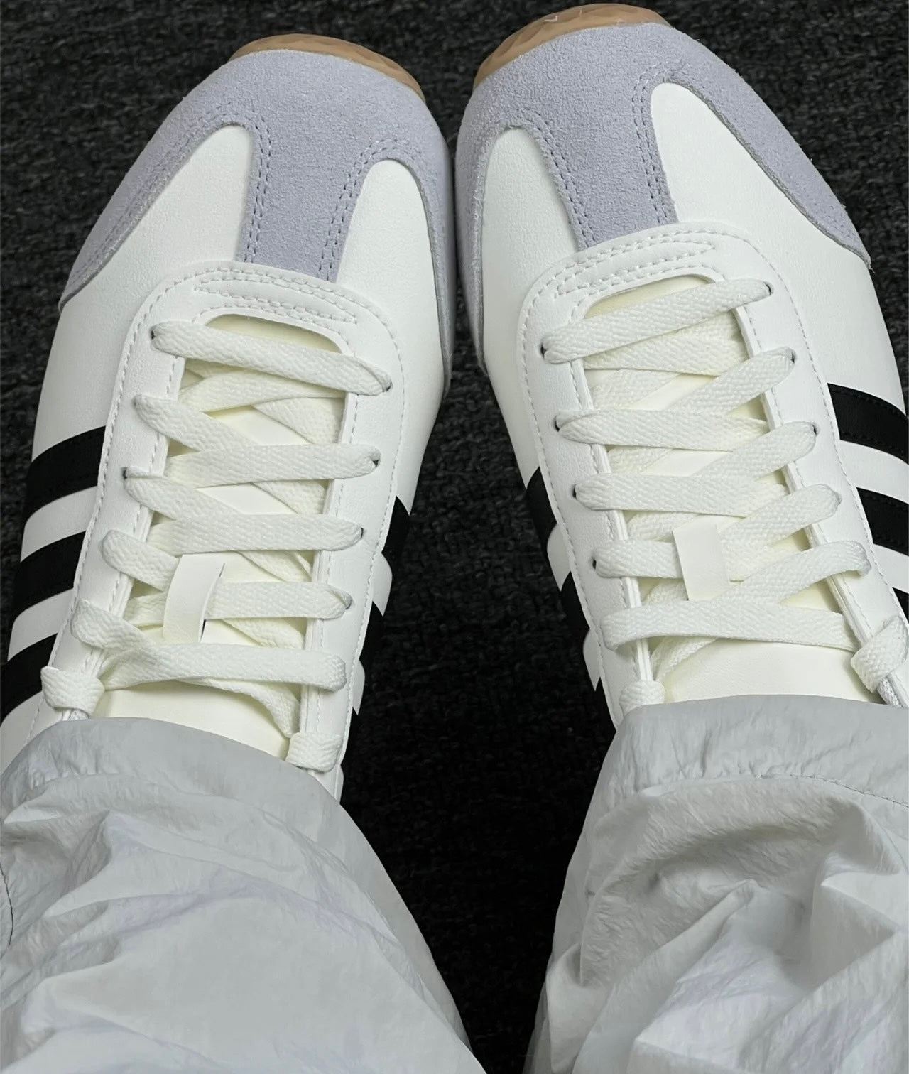 Adidas VS JOG 2.0 白灰 (JS1031)
