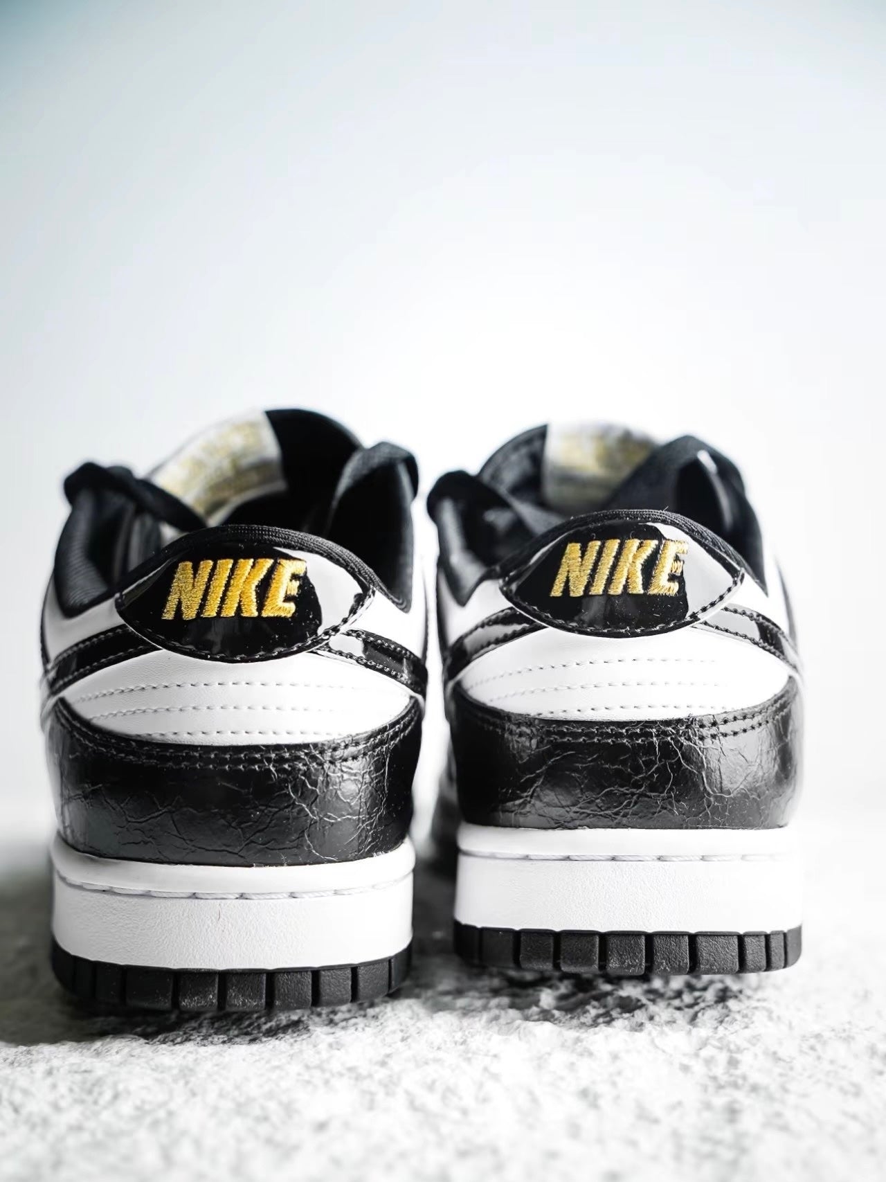 Nike Dunk Low WORLD CHAMP黑白熊貓 (DR9511-100)