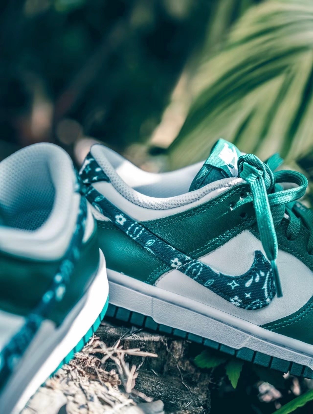 Nike Dunk Low - Green Paisley (DH4401-102)