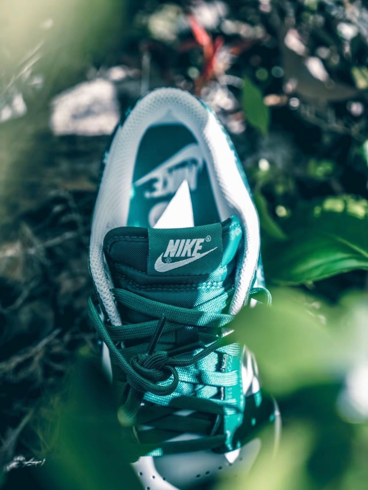 Nike Dunk Low - Green Paisley (DH4401-102)
