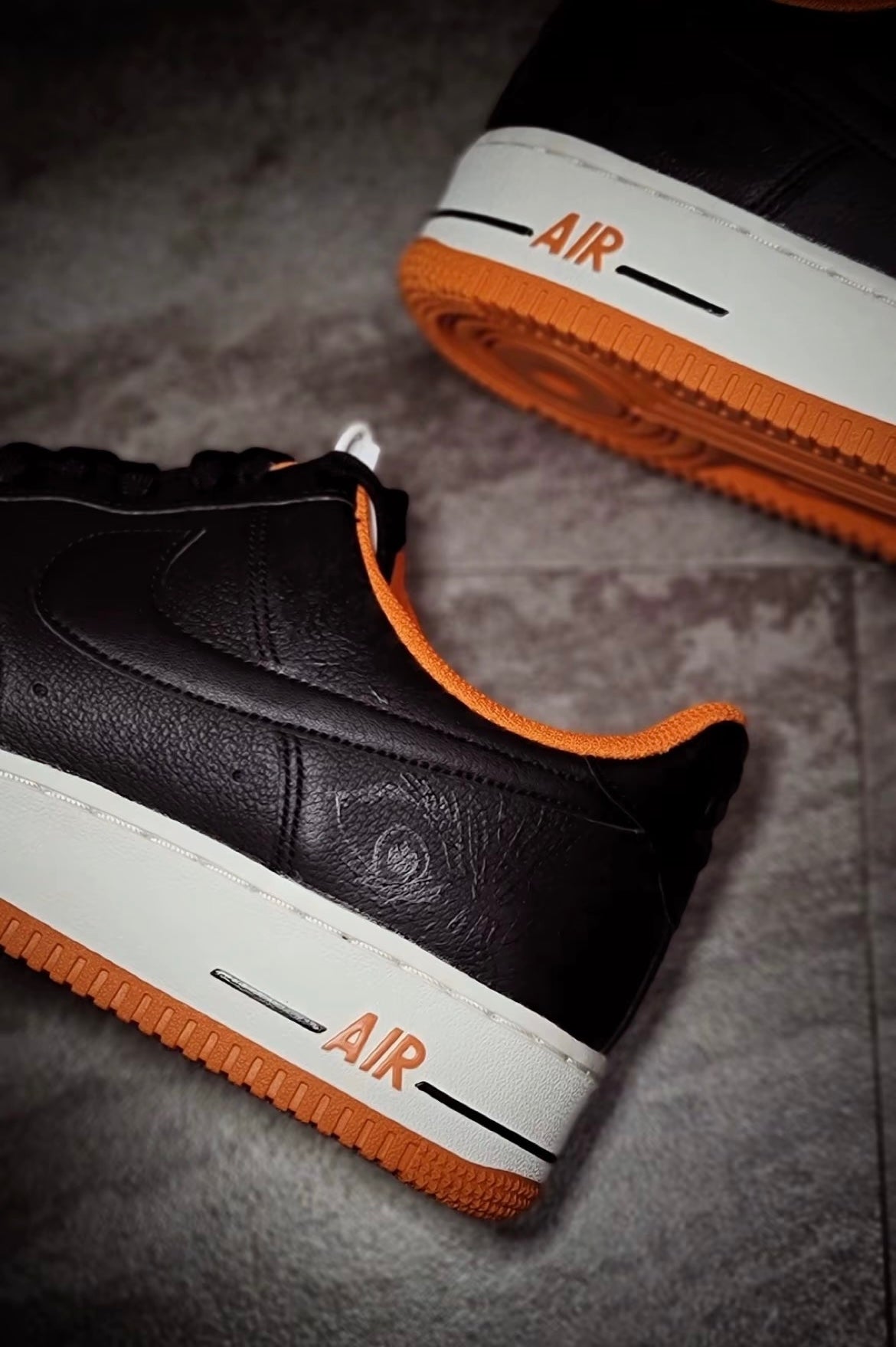 Nike Air Force Halloween 黑橙 (DC8891-001)