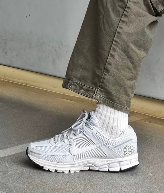 Nike Zoom Vomero 5 白色 (FQ7079-100)