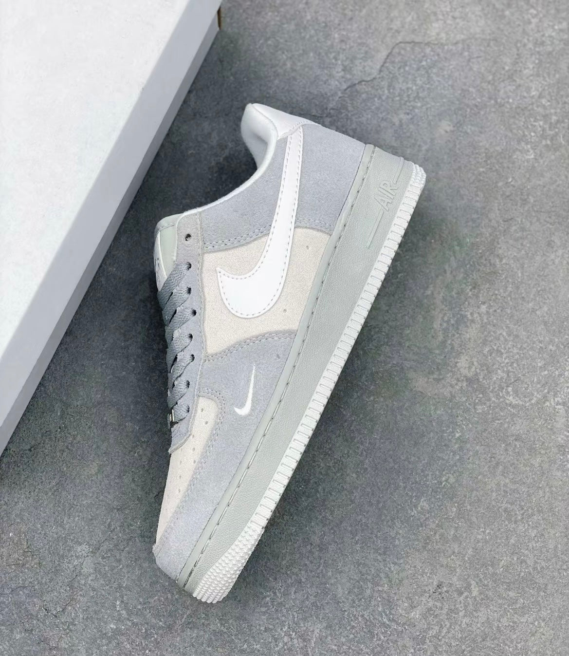 Nike Air Force 莫蘭迪米灰 (HV3876-077)
