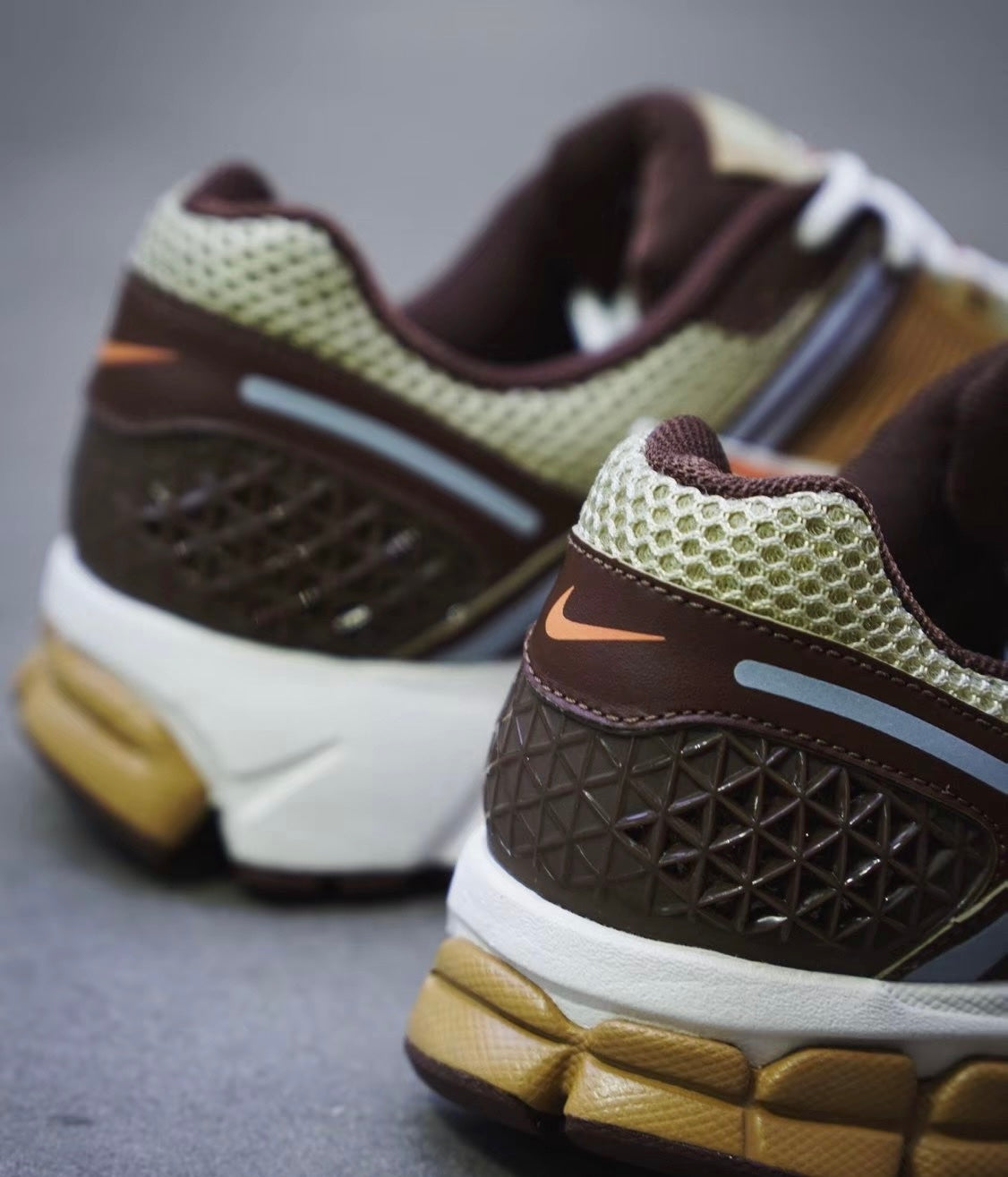 Nike Zoom Vomero 5 “Wheat Grass and Cacao Wow (FB9149-700)