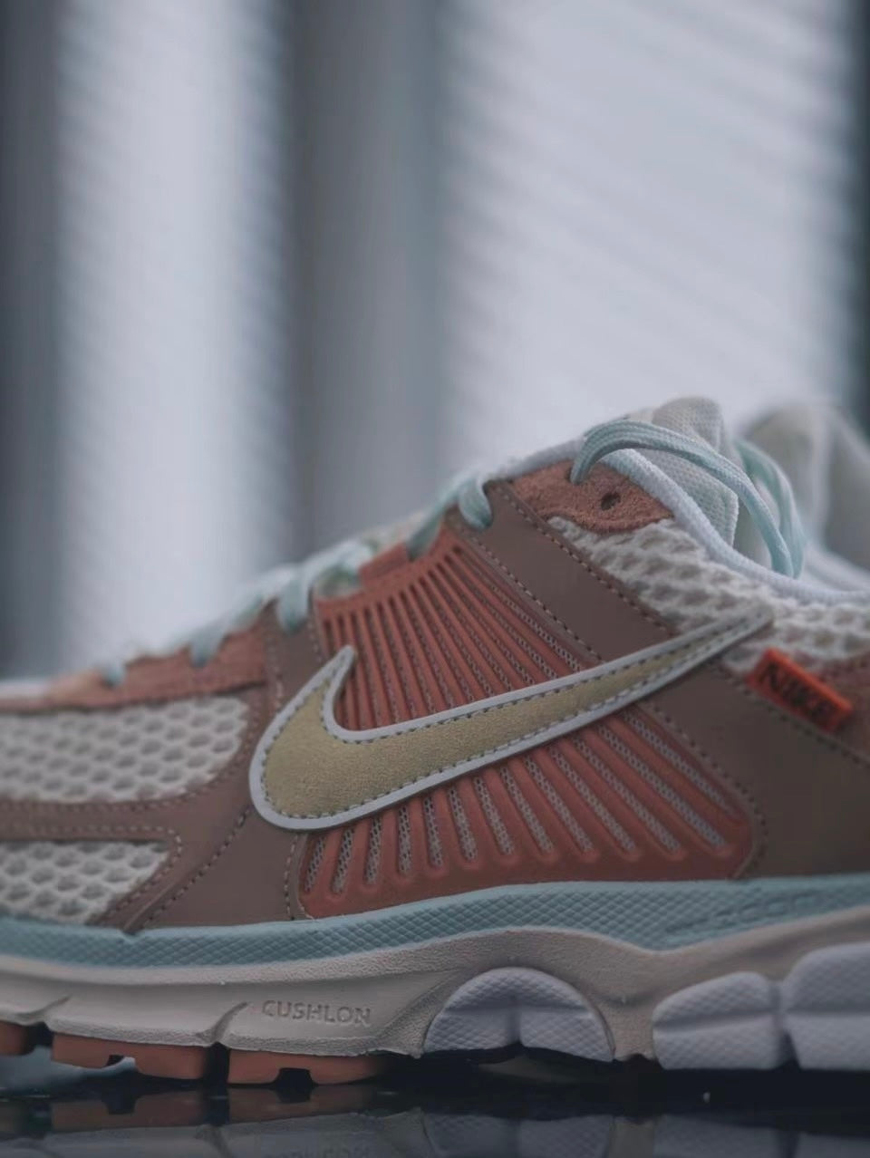 Nike Zoom Vomero 5 ”Light Orewood Brown“ (FN8889-181)