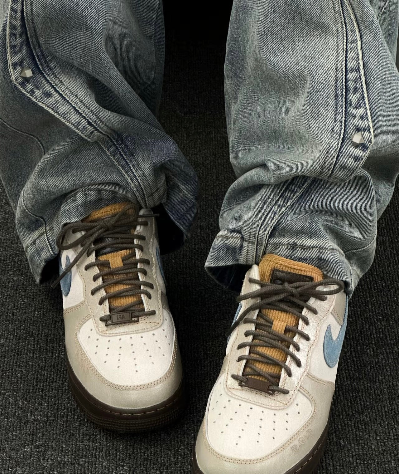 NIKE AIR FORCE 1 “CORDUROY DENIM” (HQ3458-142)