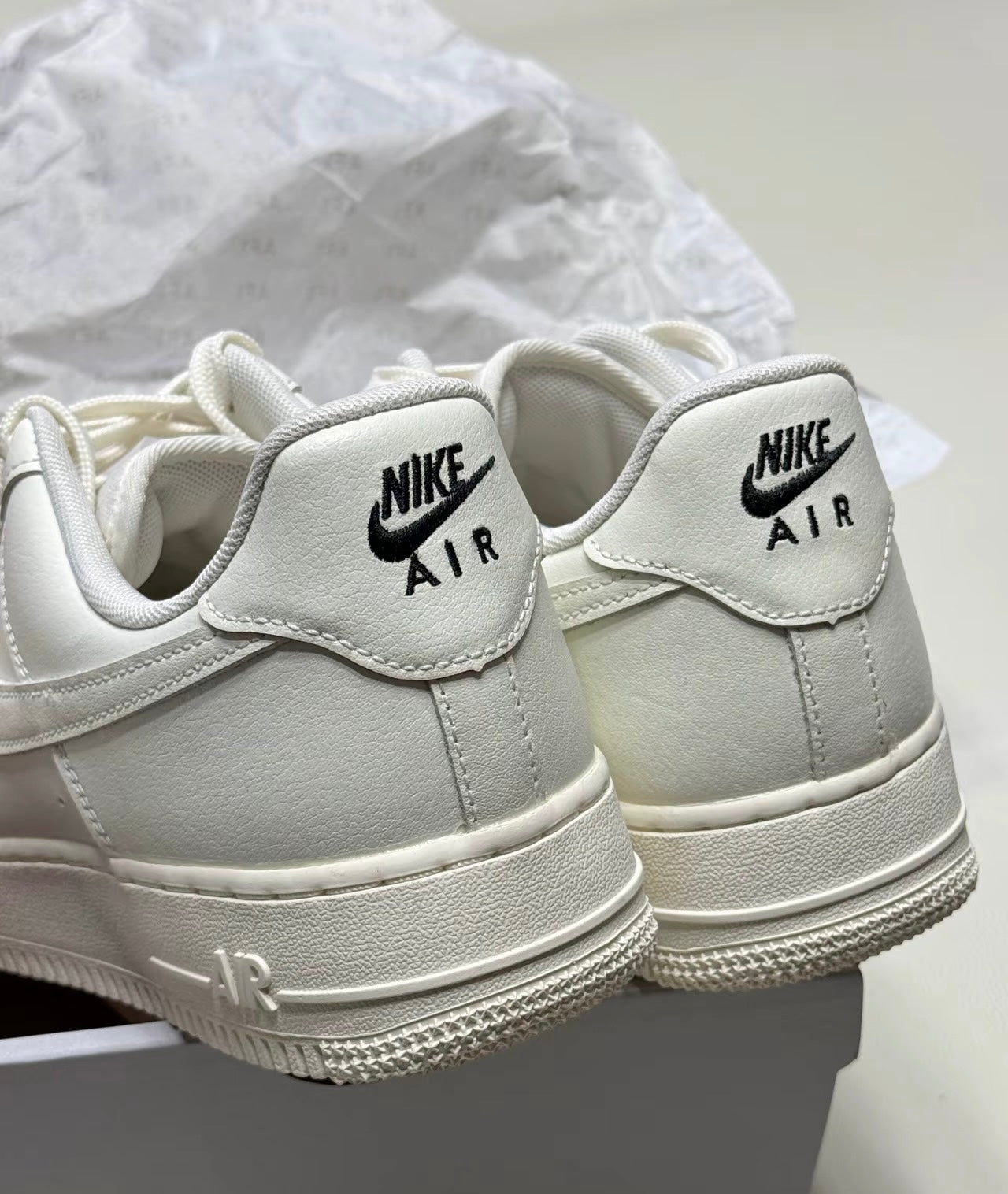 Nike Air Force ESS TRK3