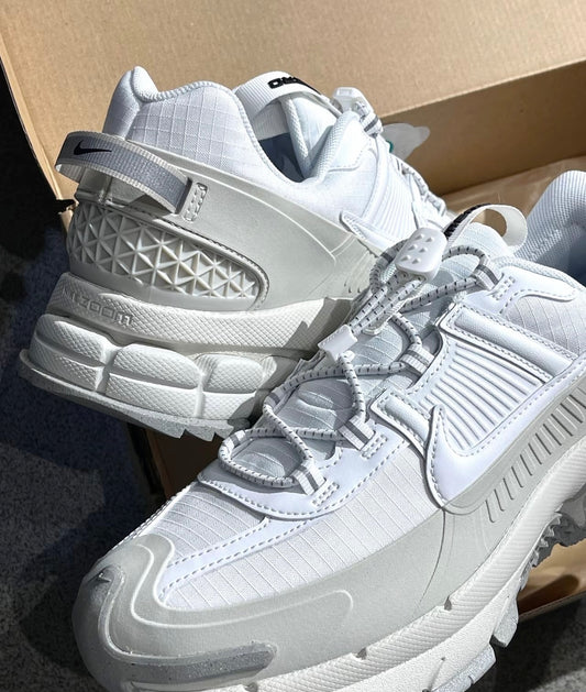 Nike Zoom Vomero Summit White (HV5951-100)