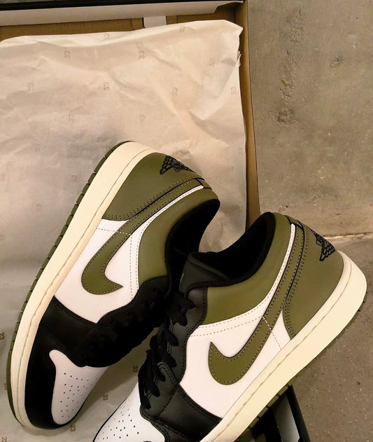 Nike Air Jordan Low Medium Olive(553558-092)