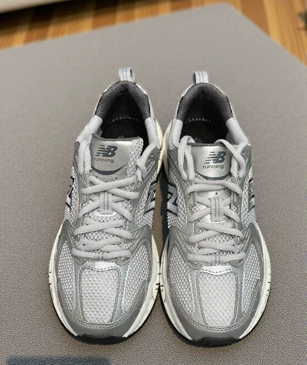 New Balance 530 煙灰銀藍 (MR530LG)