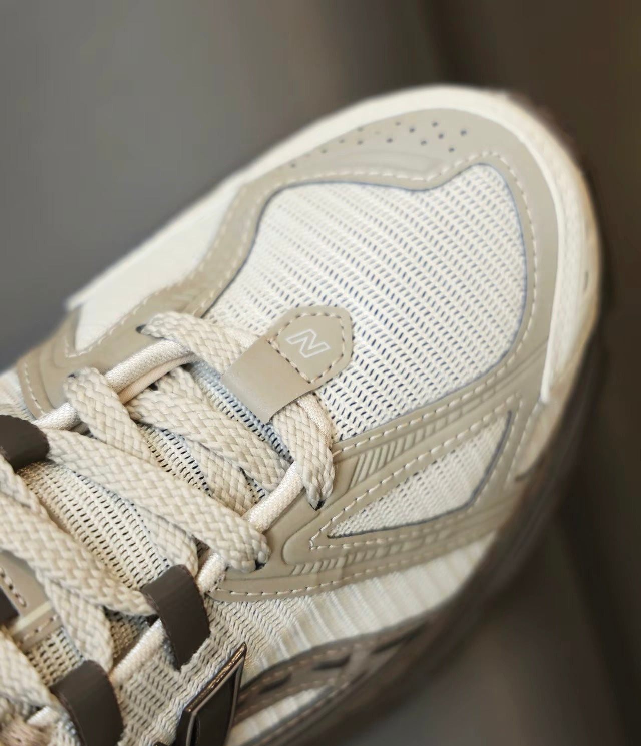(秋季優惠) New Balance 1906R 深咖色 (M1906RHD)