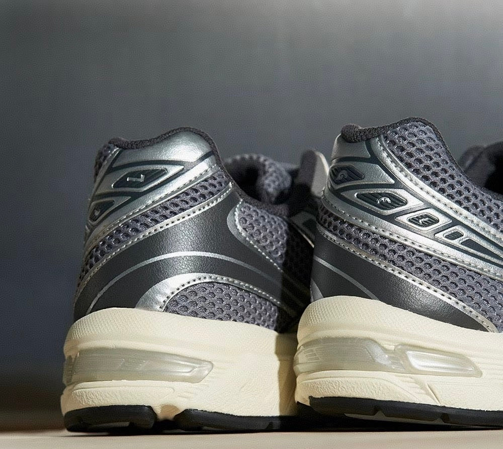 Asics Gel-1130 灰色 (1201A256-026)