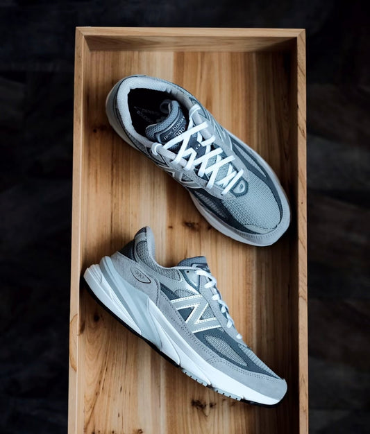New Balance 990 V6 (M990GL6)