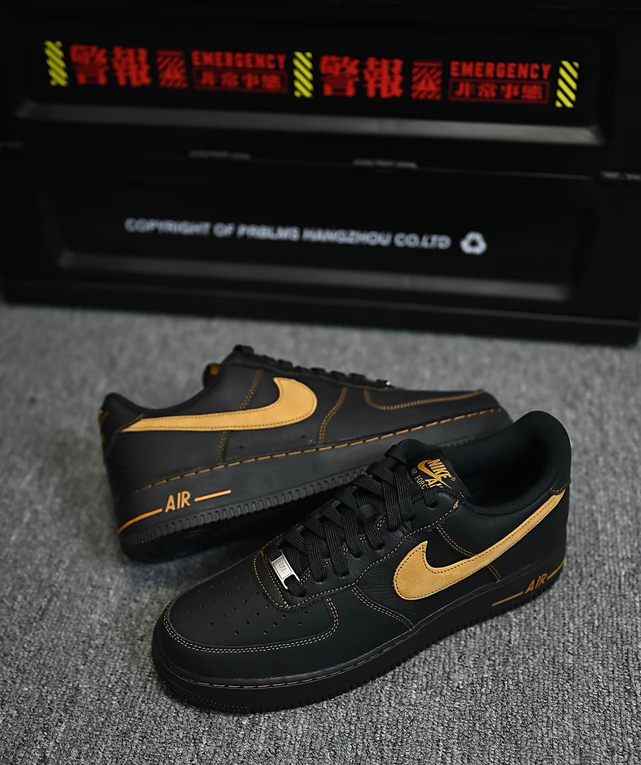 Nike Air Force Black And Tan (HQ2037-003)
