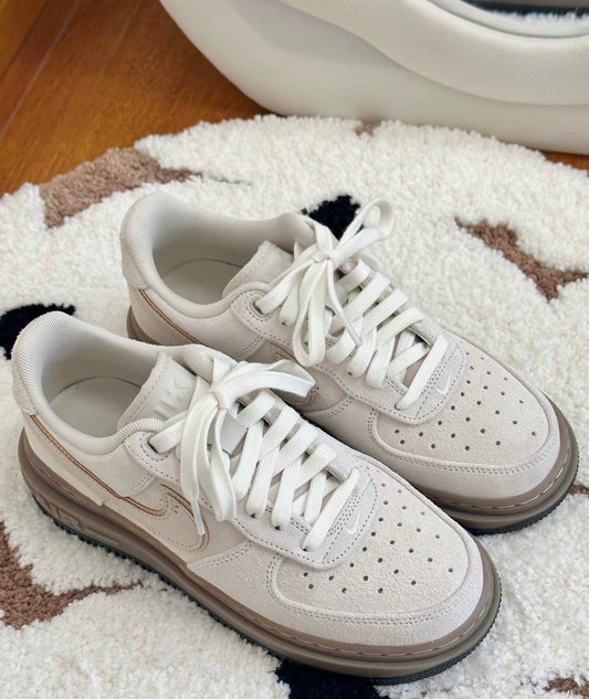 Nike Air Force LUXE 淡奶茶 (HV2531-100)
