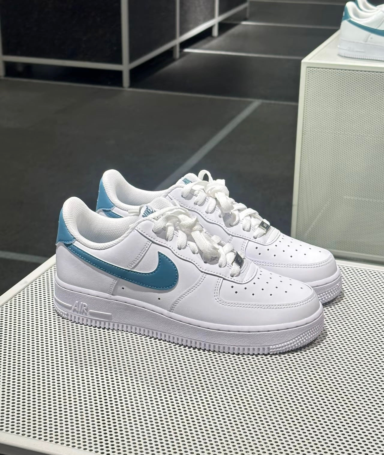 Nike Air Force 湖水綠 (FJ4146-114)