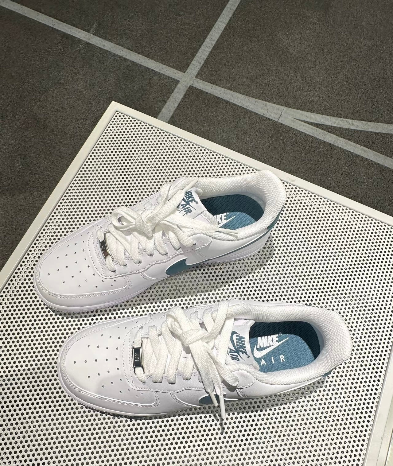 Nike Air Force 湖水綠 (FJ4146-114)