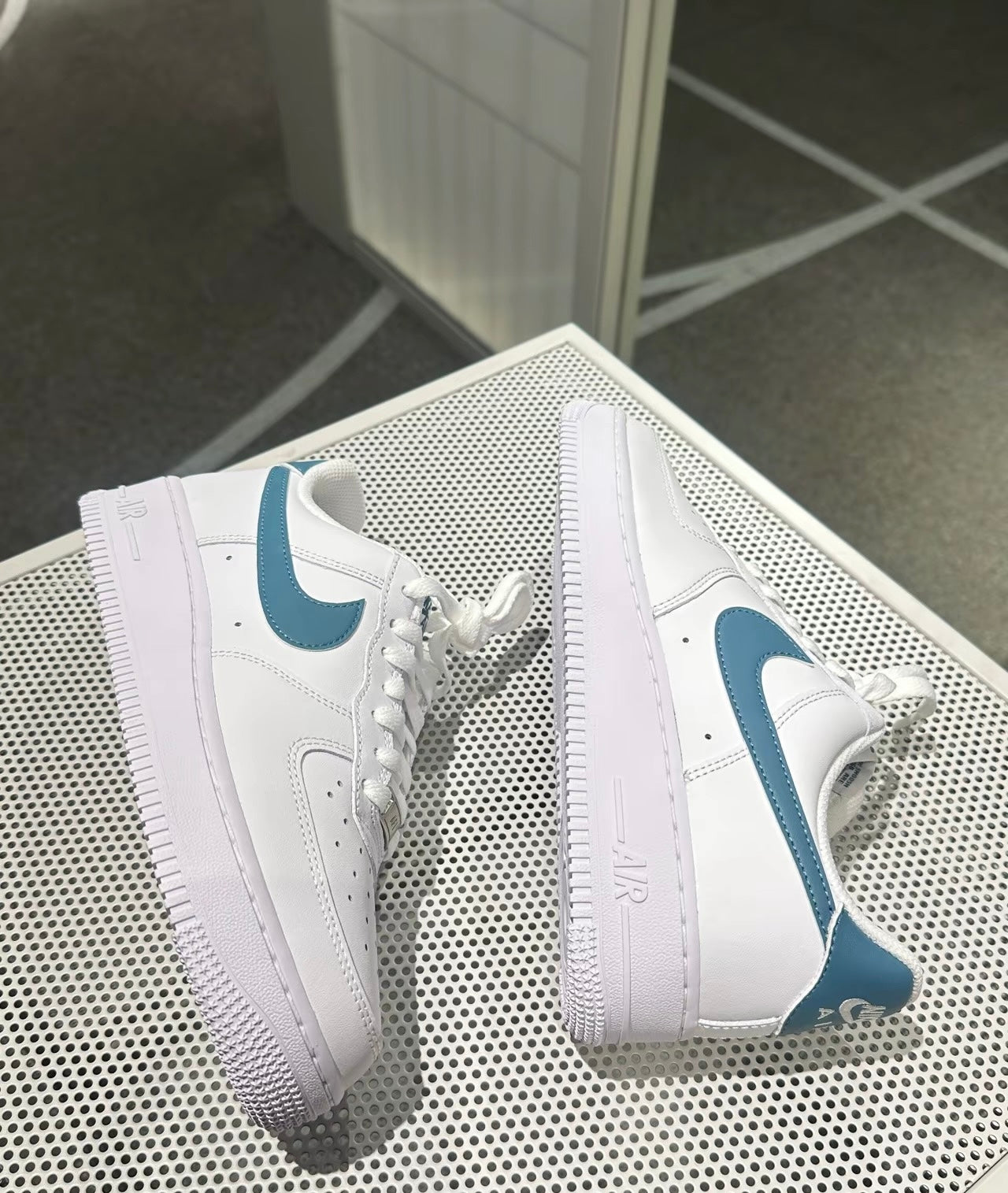 Nike Air Force 湖水綠 (FJ4146-114)