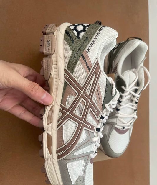 Asics Gel-Kahana 8 - Grey Red (1011B109-029)