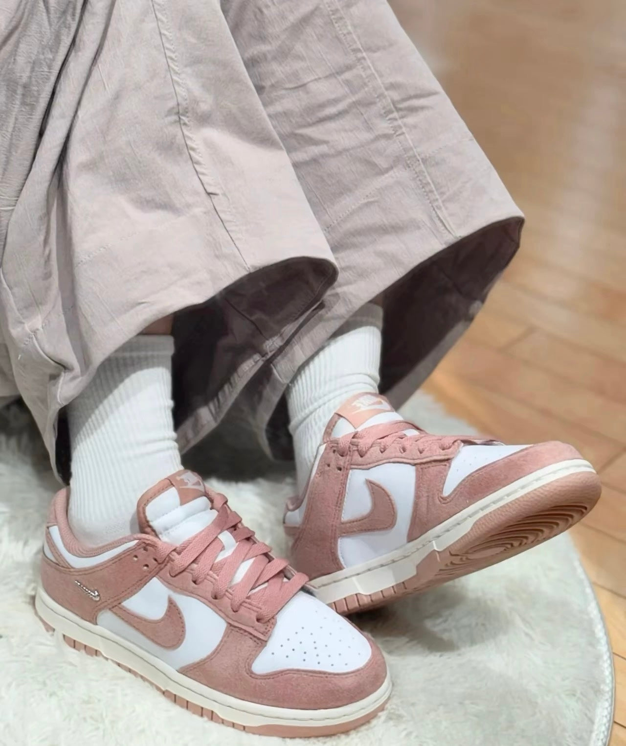 Nike Dunk Low 玫瑰粉 (IB4417-102)