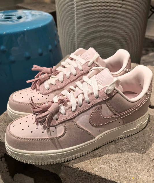 Nike Air Force 乾燥粉 (IB4654-661)